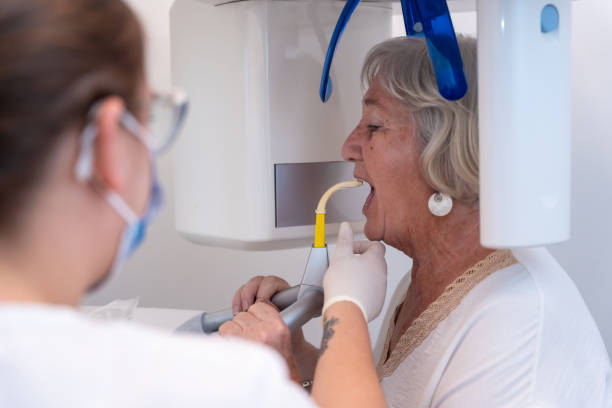Best Emergency Dentist for Knocked-Out Tooth in West Chicago, IL