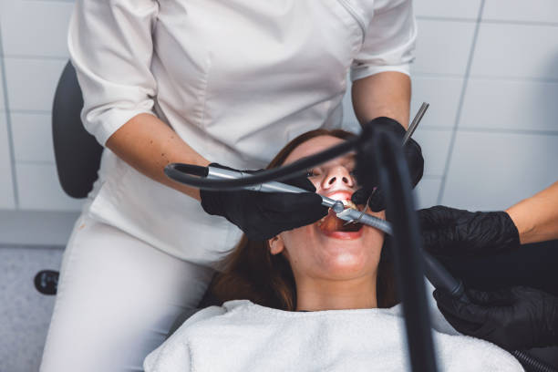 Best Emergency Root Canal Treatment in West Chicago, IL